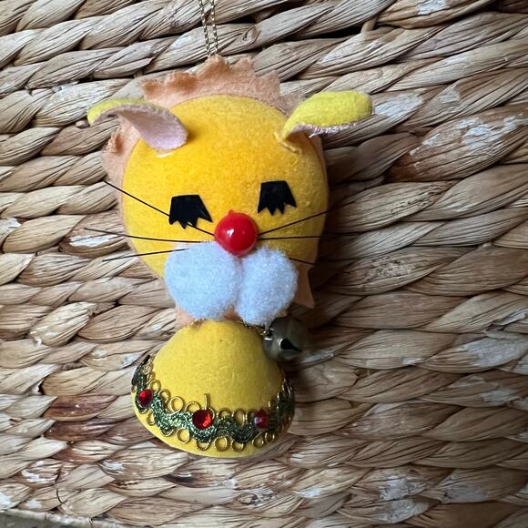 Vtg Flocked & Felt Lion Ornament - Picture 1 of 5